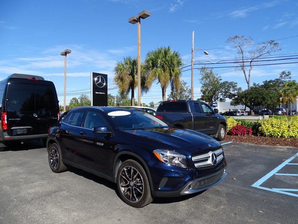 Pre Owned 2017 Mercedes Benz Gla Gla 250 Fwd 4d Sport Utility